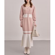 トランペットライン長袖ミディ丈配色ニットワンピース