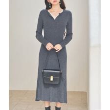 リブ編みレース付きニットワンピース