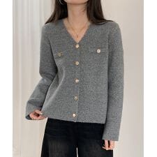 Vネックのショート丈ニットカーディガン