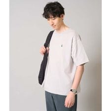 アー・ヴェ・ヴェ(a.v.v)の【接触冷感】エッフェル塔刺繍ボートネックカットソー