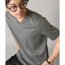 アー・ヴェ・ヴェ(a.v.v)の【イージーケア/接触冷感】千鳥柄ジャカードＶネックカットソー　通勤　ビジネス　ジャケット