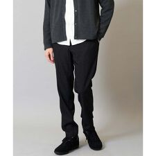 アー・ヴェ・ヴェ(a.v.v)の【イージーケア】デニムライクストレッチスラックス【洗濯機で洗える】〈ON/OFF SERIES〉