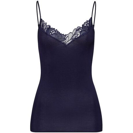 [^ԁFUIH019]ؚȃXgbvƁAƂɂꂽ[XGKgȃL~\[́AVA[̂AE^[ƃR[fBlCgĂfGI[XgAY̑Iȗ̃[XƉԕhJ́AHANRÕfUC`[VZpœʂɐ삵̃TCh␞܂ɂ͖DڂȂA₳ŁAAE^[ɂЂтɂ