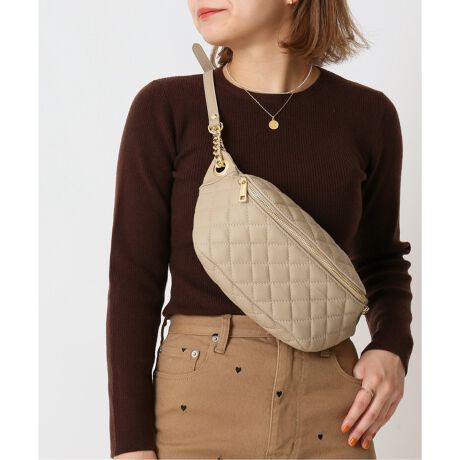 極美品✨ AULENTTI ボディバッグ レザー イタリア製 希少（AULENTTI  