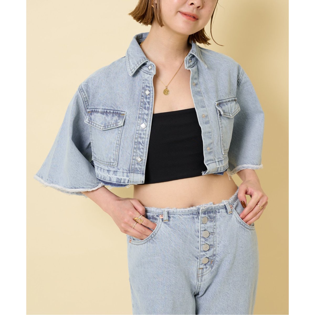 U by SPICK&SPAN - U by Spick&Span (ユーバイスピックアンドスパン) ■ ② 23050212511010 KAREN デニムクロップドシャツ レディース スカイブルー FREE KAREN | ユー バイ スピック＆スパン(U by SPICK&SPAN) | マルイウェブ