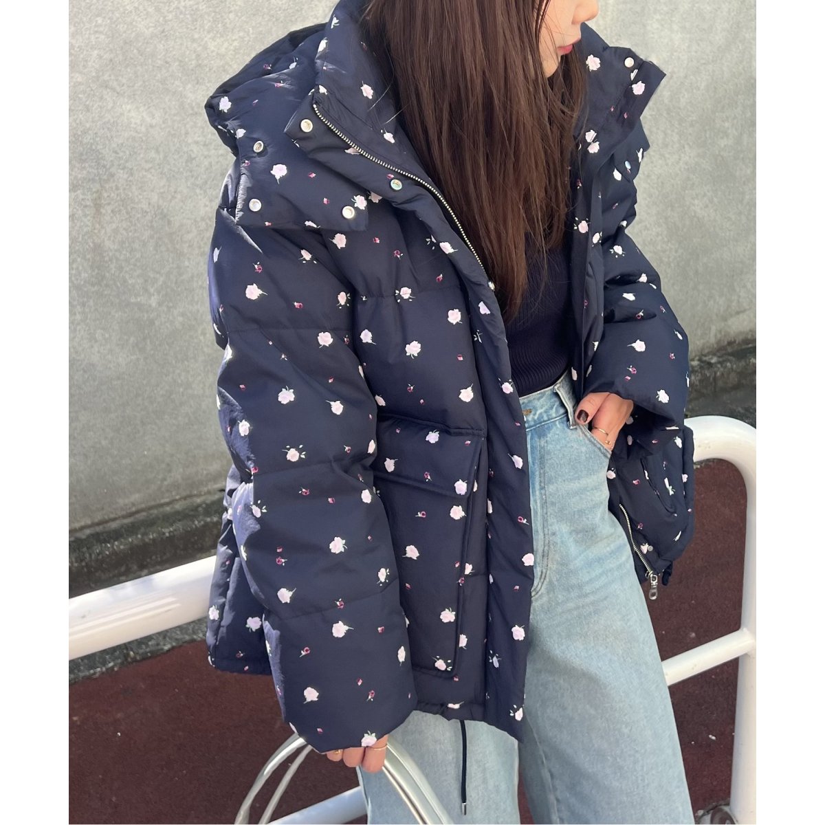 フラワープリント　フードダウンジャケット　U by spick&spin フラワープリントフードパファージャケット | ユー バイ スピック