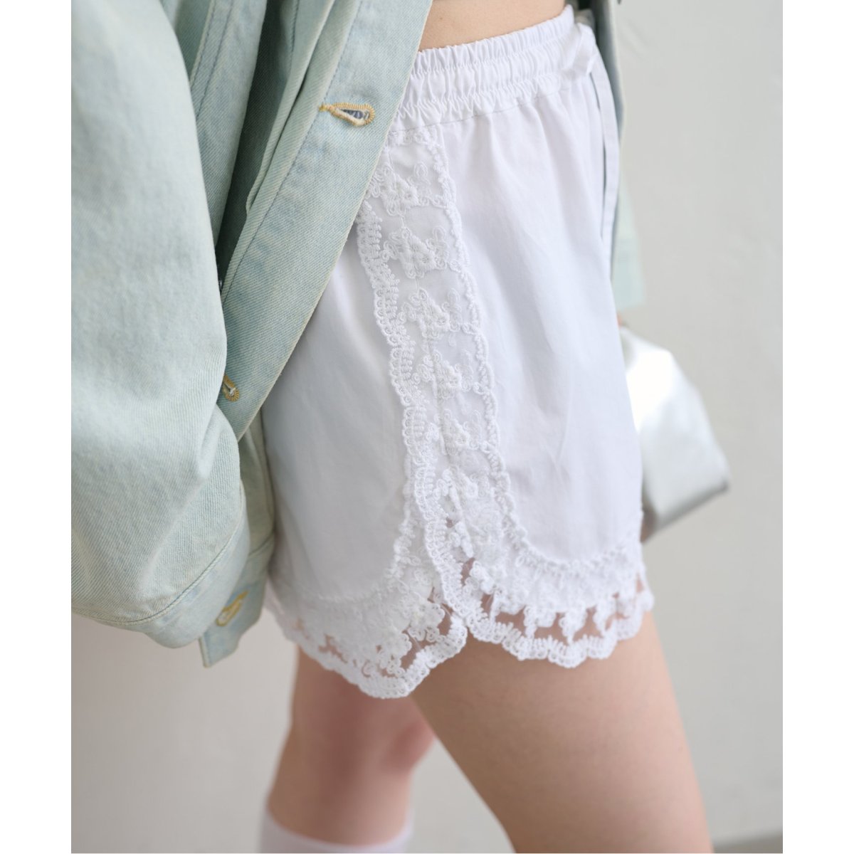 U by SPICK&SPAN サイドレースショートパンツ 追加》サイドレースショートパンツ | ユー バイ スピック