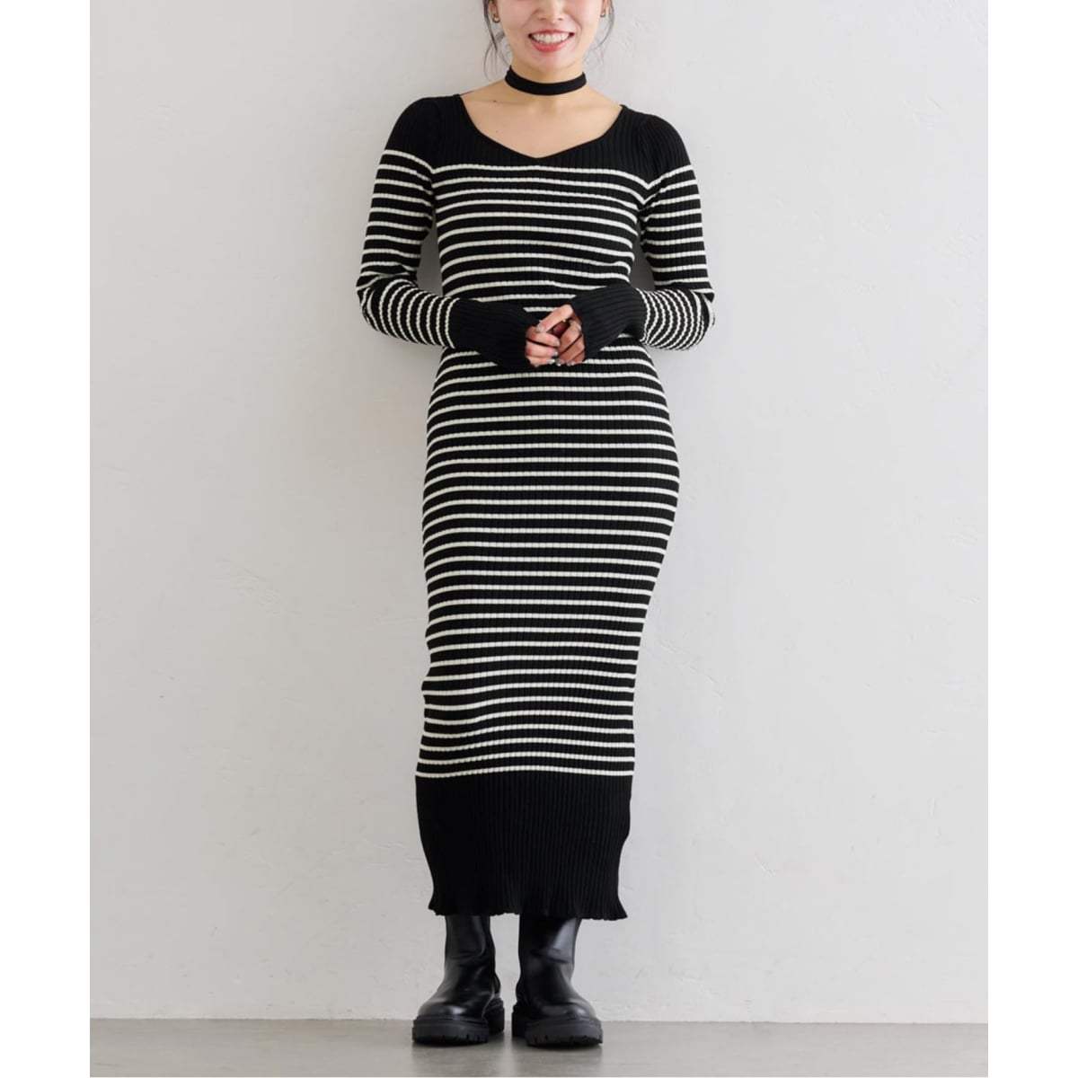 ラウンドネックバイカラーニットワンピース | ノーブル(Noble