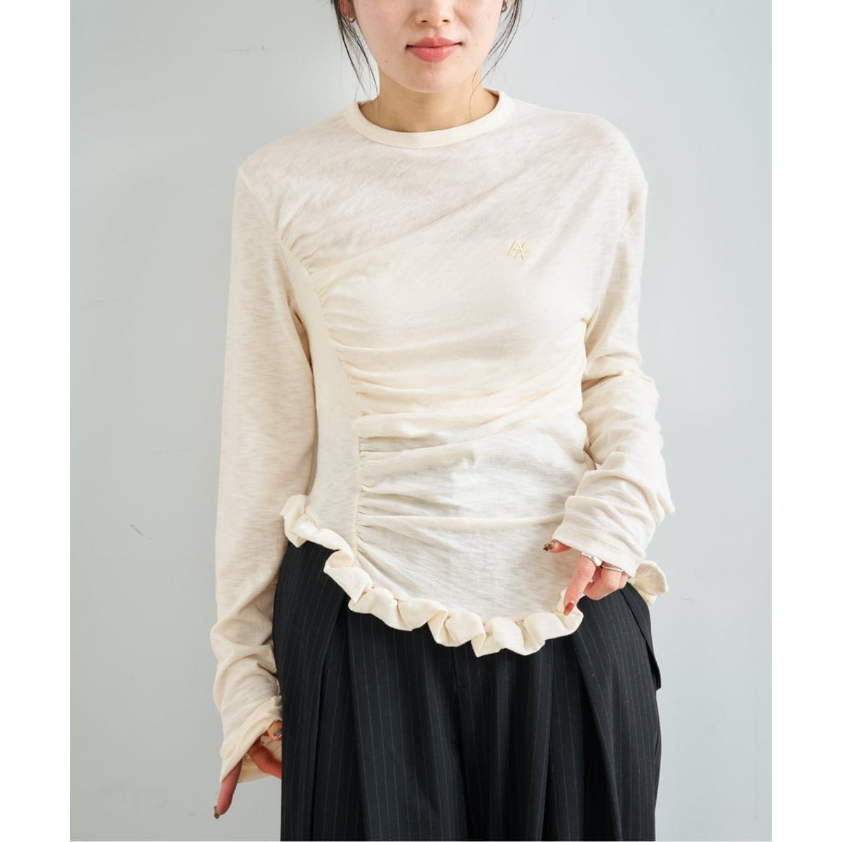 HAKUJI Shoulder hole Long-Sleeve | アーバンリサーチ(URBAN RESEARCH