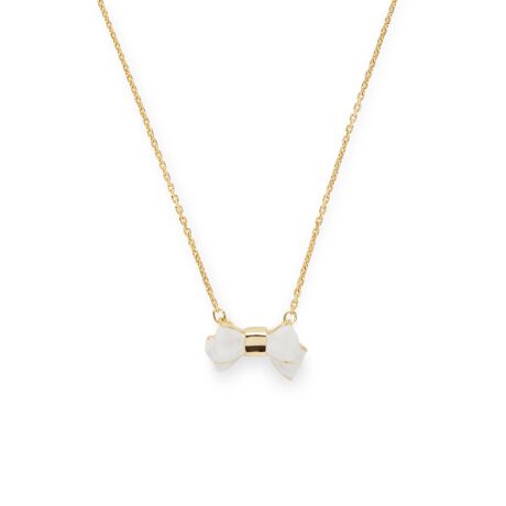 [^:LAMN1085]iŃtF~jȃ{`[t̃lbNXB₩ȃJ[ŁAubN͍YlȈہAzCgJ[͗Dۂ^܂B{́uJvu񑩁vƂӖbL[`[tłB@tiFVbp[z̓sA{͂tĂ܂BíAiێ̂߃rj[̃`bNt܂ł݂AVbp[ɂꂢ܂B@܂Ati͉摜̂̂ƈقȂꍇ܂̂ŗ\߂B