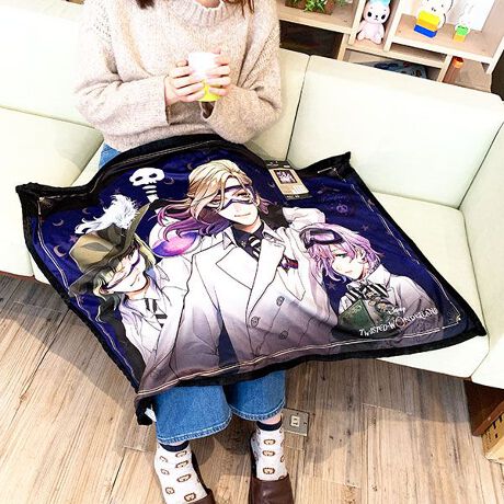 ディズニー ポムフィオーレ ツイステッドワンダーランド ドーミトリーhe 実験服 ひざ掛け 防寒 パーフェクト ワールド トーキョー Perfect World Tokyo 13 7358 ファッション通販 マルイウェブチャネル