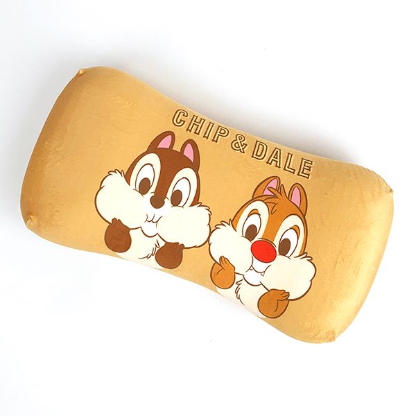ディズニーDISNEYクッションアリス・チップとデール2点セット