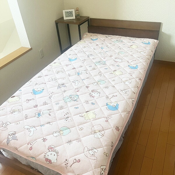 Amazon｜サンリオ(SANRIO) マイメロディ 冷感敷きパッド パッド