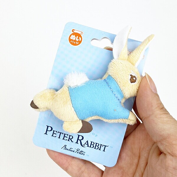 ピーターラビット　ぬいぐるみブローチ ピーターラビット ぬいぐるみブローチ - アクセサリー卸売 通販