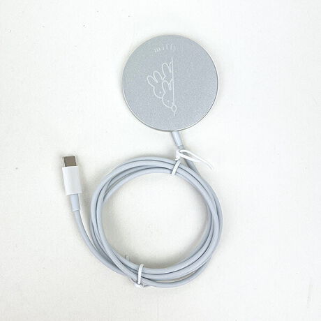 [^:6330-mf-503b]MagSafe(iPhone12ȍ~)Ή̋}[dΉCX`[W[łB͂Ńs^bƑłAő15W̃CX[d΂₭IAirPods/AirPods Pro/AndroidΉBUSB Type-CByP[u̒F1mzyîm点z̏i͉i{Ă܂B͂鏤iɂĂ^Oȉꍇ܂ݕ\ĂTCg\i̔ił\߂܂悤肢\グ܂ 