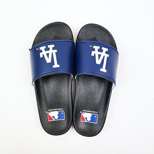 [�}���C]MLB(���W���[���[�O) �h�W���[�X �V�����[�T���_�� (28cm) �u���b�N/�p�[�t�F�N�g�E���[���h�E�g�[�L���[�iPerfect World Tokyo�j