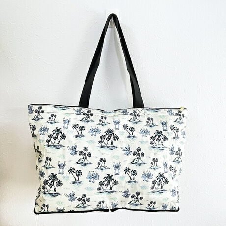 [^:1702-717817]ig痷sp܂ŁALgyfBYj[̃g[gobOłgȂƂ̓RpNgɐ܂肽ŃX[cP[XJo̒ɁgƂɂςƍLĎg܂X[cP[X̃L[o[ɒʂ̂ŗs̍ۂ͂ƂĂ֗GRobOTuobOƂĂ劈 sÂyYobOƂĂ֗It@Xi[ŕ̂ŁAs@̉וɓۂgڂꂸSBigARpNgɎ͂̃g[gobO߂łBeʂ~AobO11炢̗sɍsAƂɂ͕ʔ̃{XgobOTCY߁yTCYz[FW12~H21~D3cmAgpFW43~H33~D12cmyeʁF17Lzyîm点z̏i͉i{Ă܂B͂鏤iɂĂ^Oȉꍇ܂ݕ\ĂTCg\i̔ił\߂܂悤肢\グ܂ 