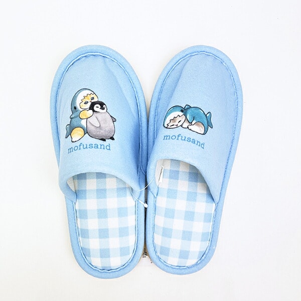 専用mofusandモフサンド　ルームシューズ　ファームにゃん2足セット3／8迄 モフサンド サメにゃん スリッパ ルームシューズ mofusand