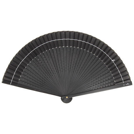 [^:0012100001]{[_[b.SANZgɂȂVvȃfUĆAjZbNXłgp܂BRpNgɎ^ׁAҏ΍MtgɂœKȐqłB[agnes b.]uAjGXx[ṽnJ`[tRNVB^CXŊmꂽԃACe𒆐SɁAɍEȂ[hƂĒmAjGXx[Bɐ鏗ZlXȃV[z肵AuhӂƂt`VbNȐEς\Ă܂BsɗȂVvȃfUĆAʁAN𒴂Ăgp܂B