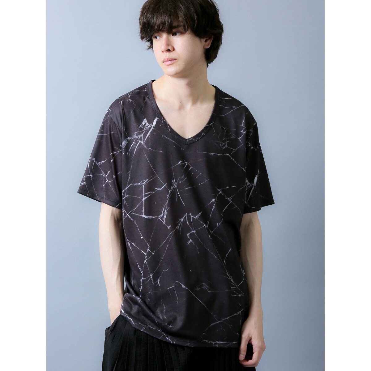 シェラック/SHELLAC クラック柄 Vネック半袖Tシャツ | セマンティック