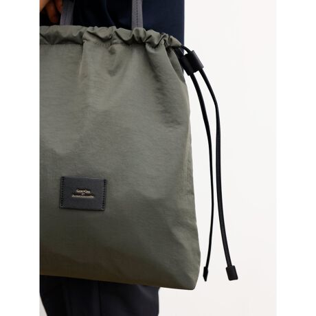 [^ԁF120485233217523]VvŐꂽfUC͂́AjZbNXdl̃h[XgOV_[obOłBʂX^C킸LɂgpACeŁAʋ΁Eʊw͂AJWAȂoɂ҂BA4TCYΉŁAނ^ubgȂǂ̎^тɂ֗łBg₷ƃfUC˔AɊYobOłB*d̂r[KU[^CvpӂĂ܂B|Pbg1yӎzỉ摜͂ł邾ɋ߂FŌfڂĂ܂AɂȂ郂j^[Ɩ̊ɂAۂ̐FƎ኱قȂČꍇ܂B摜̏i̓TvłBۂ̏iƎdlAH኱قȂꍇ܂BTCY\L͂܂ŖڈƂȂ܂B炩߂܂B *îCɓo^ @n[g}[NNbN܂傤IJ[̍ēגʒmAXg1_̒ʒmAZ[̒ʒmm点܂B *uĥCɓo^ @ ViēׂȂǁAȏ󂯎邱Ƃł܂B(marui ̃KChQƂ)