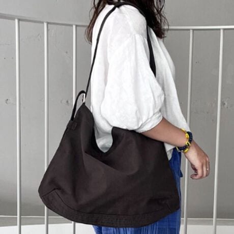 ~^[nt@ubNAu[NcC[gpB  A^炩Ńtbgȕ\ʊ̃RbgfނłB     Nb^ƂgpɂׂɁAėnA  ꕔ̂݃Xeb`[N{nt܂B     A4GɓTCYA[͊JX[YȃzbÑV_[obOłB     |PbgFPӏ[^:E6689]