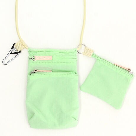 Ƃo|A厖Ȃ̂^Ԃ̂ɂƂĂ֗ȃTCYB  {̂́AIPHONE 15plus(W:8,H:16cm)傫łB  Ɣ̃iC͔GǂAyBOJriɂ́ApXP[X⌮At̃|[`̈ʒuςƐFXƊy߂܂I       {̒\Oł|[`̓ɂvgĂĉ|Cg [^:E7377]