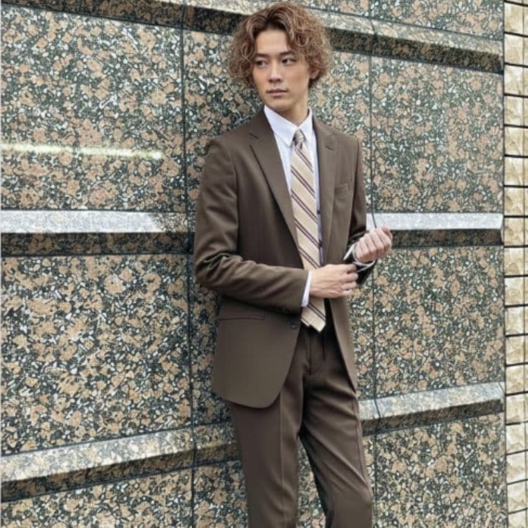 【未使用、タグ付き】スーツセレクト　ダブル　パンツセットアップ　洗える　大きい スーツ｜商品一覧｜パンツスーツ｜SUIT SELECT | スーツセレクト公式通販