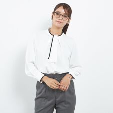 スーツセレクト(SUIT SELECT)の【長袖】洗えるボウタイ取り外しプルオーバー ブラウス ホワイト バイカラー ストレッチ UV加工