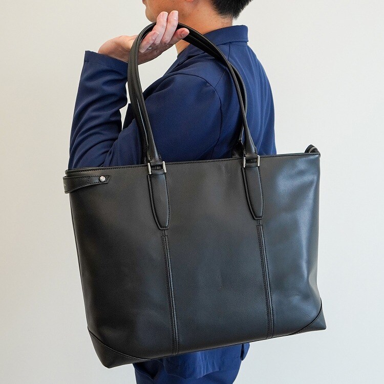 美品 2126 ultima TOKYO トートバッグ オールレザー A4 黒 トートバッグ レザー A4収納可 14.0インチPC 日本製 エース