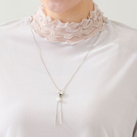 [^ԁF21145507]iЉȃp[`[tGKgȁAXChlbNXؚȃVo[J[̃`F[ɁA^p[cƃp[`[tgݍ킹lbNXB`[t㉺ɃXCh邱ƂŁAȒPɒ̒߂\łBgɕt₷ADȒŊył܂BXChlbNX͍ĂlC̃fUCBԂȂiȑ݊AȂɏ炵YĂlbNXłByfg175cmz͈ꕔX܂ƃICVbv̌菤iłR[fBl[gVvȃgbvXɍ킹邾ŁAƃGKgȈۂɁBJWAȃJ[Z[^[ƍ킹AubNtH[}ɂsb^̔ėpQ̃lbNXłBRZvglXȃV[ɍ킹ăZNgłg[^R[fBl[guhBANeBuȃCtX^CyނkTCY~ZXɁAGKg{ȃX^COĂ܂BBeɂ̓ŐFČꍇ܂Bi摜̓Tv̂߁AFTCYAvgʒuAdlȂǂɕύXꍇ܂B戵\mF̏Ap肢܂B