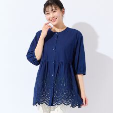 【洗える・L～3Lサイズ】デニムローン刺繍ブラウス