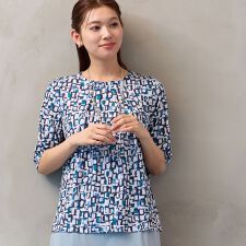 【洗える・日本製・セットアップ可能】幾何柄Tシャツ