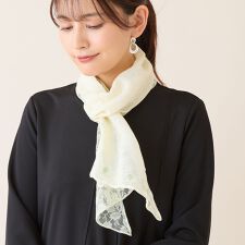 レース重ね刺繍入りストール