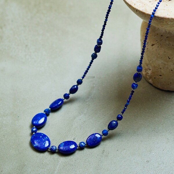 [}C]yꕔX܁EICVbvzsXY }OlbglbNX/Ar[eB GNiLiliane Burty ECLATj u[