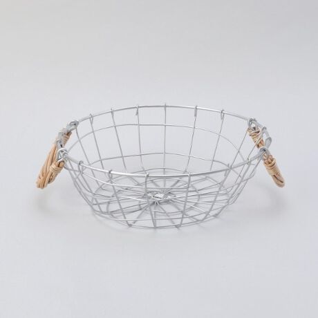 [^ԁFN7866170]VRfނ̖ANZgɂȂC[oXPbgBVo[hŎdグAANZgɖgC[oXPbgłBRpNgł܂ꂪ[Ȃ̂ŁAKvȂ̂TbƎo₷傫łBʕꂽAgϕinhN[ȂǃPApi̎[ɂ߂̃TCYłBEłgpBEGꂽ܂ܕuƎKє̌ɂȂ܂̂łӂBE΋Ĉ΂ɒuȂłBEnhChî߁AAnڐՂhAc݂Ȃǂ̌̍܂BBy舵@zH/@:--dqW:--I[u:--ΉM:--ϔM/ϗ≷x:--̑:--yȐidlzd:235gƖ̊֌WɂAۂFČꍇ܂B܂Ap\REX}[gtHȂǂ̊ɂA኱iƉ摜̃J[قȂꍇ܂B