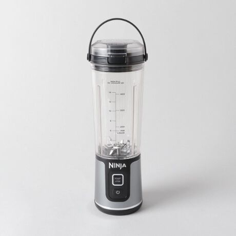 [^ԁFN7866747]gR݁BƂ̒牮O܂ŁAgꏊI΂ȂAj[^Cv̐ÉRpNgȃR[hX~LT[BRpNgŃRZgȂ[yBKvȎɁAƎĎgĎyɉOɂ^ׂ܂Beʂ470mlłՂ܂BSTART/STOP {^̊ȒPB30bԂ̂͂A~BɂȂKv͂܂BXӂpt&XeX|6nBȂ߂炩ɍ悤ɐ݌vĂ܂BX[W[W[X͂AX[vhbVOApX^\[X⒲̉炦ɂA劈􂵂܂Bp[cĐ􂢂₷AH􂢋@Ή*Ȃ̂łȒPB܂Ɛ͂񂵂ĊȒPɐłAłɕۂĂ܂B{̂͐􂢂ł܂y舵@zH/@:~dqW:~I[u:~ΉM:~ϔM/ϗ≷x:~̑:--yȐidlzd:790ge:470mld:DC5.0Vd:15WR[h:455mmƖ̊֌WɂAۂFČꍇ܂B܂Ap\REX}[gtHȂǂ̊ɂA኱iƉ摜̃J[قȂꍇ܂B