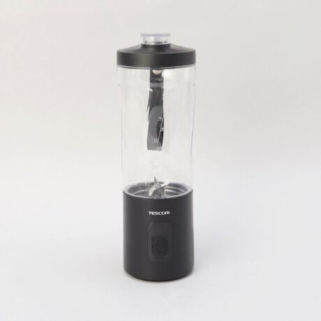 [^ԁFN7868245]XⓀt[cAveCȂǂD݂̍ޗă{^BZ^OȂǁAʂȃV[ŊINŃoX̗ǂ֓܂Bpt6nŁApXⓀt[c킸40bŕӁB6n]AȂ߂炩ȃX[W[Ɏdグ܂BՂ߂600ml̑eʁBނĈxɍ܂BRbv2t̂ŁAƑJbvŃVFAł܂B~LT[쒆̎c莞ԂƏ[dcʂJE^[\pl𓋍ځBZdオ莞ԂЂƖڂł킩A\ʏ[d؂h܂Bł瑦߂Bt^Ɉ݌tĂ̂ŁA{g炻̂܂܈߂܂B􂢕点ĕ֗łBy舵@zH/@:--dqW:~I[u:~ΉM:--ϔM/ϗ≷x:90(gp40)/-20@{ĝ݂̑:--yȐidlzd:540ge:600mld:DC5V/2AR[h:0.8mƖ̊֌WɂAۂFČꍇ܂B܂Ap\REX}[gtHȂǂ̊ɂA኱iƉ摜̃J[قȂꍇ܂B