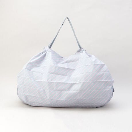 [^ԁFN7868072]uvƂԂɉ߂XA炵̒ŋNωɂ킹Ė{ɕKvȂ̂IтB[ƈCɂ߂uShupattov͂ǂȃV[ɂtBbguꏏvȃobOڎwĂ܂BCɂ߂uShupatto VpbgvBobO̗[ƃv[c̐܂ڂɉĈCɑяɂ߂܂BƂ̓NNƊۂ߂邾ŃRpNgɂ܂Ƃ߂邱ƂłAX̂⑝וɂg₷obOłBWJSɂ|eʁBX[p[ł̂܂ƂߔAN[jOȂǂ̈ߗނ̎^тɁBy舵@zH/@:--dqW:--I[u:--ΉM:--ϔM/ϗ≷x:--̑:Shupatto̐􂢕@́uWR[XvA40ȉŐĂB(hCR[Xs)яɉ΂ԂŁAlbggpPƐ(㐅)ĂBfnY܁E_܁E@EAĈgp͂߂Bu􂢂͂߂B͕uAʂ̗ǂƂŉAĂByȐidlzd:118ge:40L/ω׏d:15kgƖ̊֌WɂAۂFČꍇ܂B܂Ap\REX}[gtHȂǂ̊ɂA኱iƉ摜̃J[قȂꍇ܂B