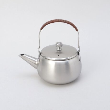 [^ԁFN7807928]^CXȓs̒łA{̐l@\IɎgƂz1998Nɐ܂ꂽuhłB×e܂`Ă{̗lEfނ{ɁAEev_NgĂ܂BO[oȃX^CƂāAVȓ`̂ЂƂƂȂACẽv_Ngڎwj[WpX^CłBXeXiŗLȐVsŐYĂ܂B̃XeXŃ}bgȎƂƂfUC̋}{B100Nȏ̗jHŁAEl\̍HƂłЂƂЂƂJɐYĂ܂Bnh₷AԂ̃TCYȂ̂ŁANz̕⏗̕AЎŊȒPɒƂo܂BZbgĂ܂̂ŁA傫ׂ̂t܂łgpo܂Bt^̂܂݂̓lŴ悤ȃfUCɂȂĂAׂɂ܂݈ՂȂĂ܂BႢ炲Nz̕܂ŁAǂȂɃv[gĂ΂܂B{łȂAgAR[q[Ȃǂɂgp܂By舵@zH/@:~dqW:~I[u:~ΉM:--ϔM/ϗ≷x:--̑:--yȐidlzd:230ge:360ccƖ̊֌WɂAۂFČꍇ܂B܂Ap\REX}[gtHȂǂ̊ɂA኱iƉ摜̃J[قȂꍇ܂B