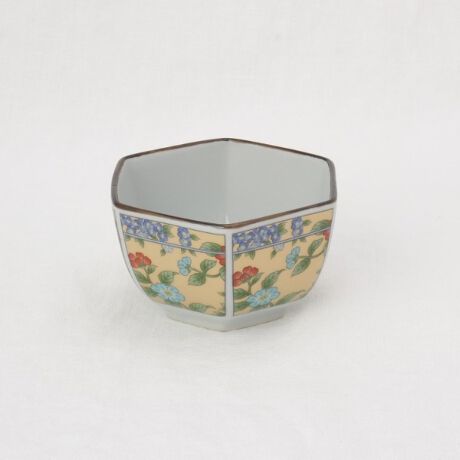 [^ԁFN7869643]؂₩ȐFGƑ@ׂȕMv鑕Ǝp˔łB̓IȔHiʂAg͂񑡂蕨ɂӂ킵łBy舵@zH@/@:dqW:I[u:~ΉM:--ϔM/ϗ≷x:--̑:--Ɩ̊֌WɂAۂFČꍇ܂B܂Ap\REX}[gtHȂǂ̊ɂA኱iƉ摜̃J[قȂꍇ܂B