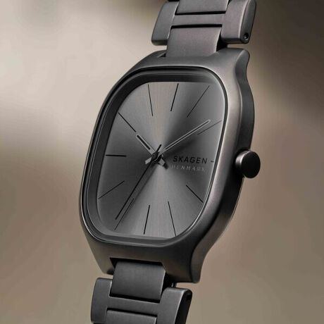 SkagenMELLEMEHb`́A_ȃ~j}YƐꂽ^CXȃX^C▭ɒaĂ܂BXeXX`[gpۂ݂̂XNGAP[XɁA𔽎˂O[̃TC_Cgݍ킹A㎿łȂT߂ȃbNo܂B̃X^Cɍ킹ĕL􂷂X[NȃEHb`łBRNVFMellemP[XTCYF40 MMOF14 MMhF 3C[ugFNH[c/Oj\FAiOA: Kiۏ؁F2Nԁy SKAGEN ɂ z1989NɑnƂSKAGEN(XJ[Q)́A܂Ńf}[ÑfUC⃉CtX^CɃCXpCAꂽiWJĂ܂BƂɁAf}[N̎RLȌiFX݁AuHYGGEiqbQjvƂASn̗ǂ炵ƑFlƂ̎Ԃ؂ɂKȂǁASKAGEÑmÂɂĂ͂炪CXs[V̌ƂȂĂ܂B< NI[ci̓drɂ >グɎvɃZbgĂdŕAmFp̃j^[drłBoבO̕ۊǊԒɂdr͏ՂĂAw_œdr؂Ăꍇ܂BȂAdr؂͕ۏ؂̑ΏۊOƂȂ܂̂ŁA炩߂B< mF >pbP[W͎ۂ̉摜ƈقȂꍇ܂BOɂ́AAɃLY≚݂ꍇ܂B炩߂Bp̃j^[Ɩ̉eɂAۂ̏iƐFقȂČꍇ܂B[i͕ۏ؏̑ƂȂ܂̂ŁA؂ɕۊǂĂ܂悤肢܂Bi^OɋLڂĂ鉿iɂ܂āAî݂̂Ăꍇ܂BɂAiɕ\Ă鉿iƈقȂ^OtĂꍇ܂A̔i͂ɉʂɕ\ꂽiƂȂ܂B܂悤A肢\グ܂B