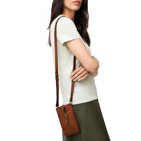 p[tFNgȃX}[gtHobOǂBVADA̓ANeBuȃCtX^CɗzIB̃p[gi[ƂĊ􂵂܂BFossil̃ACRjbNDNŃ^u𗯂߂AJWAȖ\̃fUCłBNWbgJ[hwʂɔĂ̂ŁAKiȒPɎoȂgтł܂BFossil̃U[íALeather Working GroupiLWGjʂĐӔĈÂxĂ܂BRNVFVada[\TCYFiPhone 14 Pro MaxSamsung Galaxy S22 Ultra܂ł̑S@TCYɑΉU[AX}[gtHobO10.2cm x }`0.7cm x 17.8cm߉\ȃNX{fBXgbv x 1ÕfBe[FX}[gtHpXCh|Pbg x 1ANWbgJ[hpXCh|Pbg x 4̑fށFREPREVEĐ|GXe100%A: Kiy FOSSIL ɂ zFOSSILitHbVj́AnƓƑnɃCXpCAꂽEL̃CtX^CANZT[uhłB𒴂Ĉ郌U[ObYAWG[AEHb`nĂ܂BׂĂ̊ɂāAMake Time For GoodiPnjƂɓw߁AlXnЉɃ|WeBuȕω炷悤gł܂B< mF >pbP[W͎ۂ̉摜ƈقȂꍇ܂BOɂ́AAɃLY≚݂ꍇ܂B炩߂Bp̃j^[Ɩ̉eɂAۂ̏iƐFقȂČꍇ܂B[i͕ۏ؏̑ƂȂ܂̂ŁA؂ɕۊǂĂ܂悤肢܂Bi^OɋLڂĂ鉿iɂ܂āAî݂̂Ăꍇ܂BɂAiɕ\Ă鉿iƈقȂ^OtĂꍇ܂A̔i͂ɉʂɕ\ꂽiƂȂ܂B܂悤A肢\グ܂B