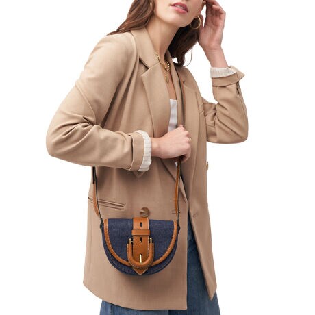 nC[W㎿ȃU[ARgXǧXeb`A݊^p[cgpHARWELLBNVbNȏnX^CƈۓIFossil̃fUCvfɐDobOłBɃXCh|Pbg1AobNXCh|Pbg1NX{fBłB߉\ȃNX{fBXgbv1{tĂ܂B摜̓_[NEHbṼRbgcCBFossil̃U[íALeather Working GroupiLWGjʂĐӔĈÂxĂ܂BRNVFHarwell[\TCYFiPhone 14 Pro MaxSamsung Galaxy S22 Ultra܂ł̑S@TCYɑΉRbgfjAX[tbvNX{fB16.6cm x 5.1cm x 11.5cm߉\ȃNX{fBXgbv x 1ÕfBe[FobNXCh|Pbg x 1̃fBe[FXCh|Pbg x 1A: Kiy FOSSIL ɂ zFOSSILitHbVj́AnƓƑnɃCXpCAꂽEL̃CtX^CANZT[uhłB𒴂Ĉ郌U[ObYAWG[AEHb`nĂ܂BׂĂ̊ɂāAMake Time For GoodiPnjƂɓw߁AlXnЉɃ|WeBuȕω炷悤gł܂B< mF >pbP[W͎ۂ̉摜ƈقȂꍇ܂BOɂ́AAɃLY≚݂ꍇ܂B炩߂Bp̃j^[Ɩ̉eɂAۂ̏iƐFقȂČꍇ܂B[i͕ۏ؏̑ƂȂ܂̂ŁA؂ɕۊǂĂ܂悤肢܂Bi^OɋLڂĂ鉿iɂ܂āAî݂̂Ăꍇ܂BɂAiɕ\Ă鉿iƈقȂ^OtĂꍇ܂A̔i͂ɉʂɕ\ꂽiƂȂ܂B܂悤A肢\グ܂B