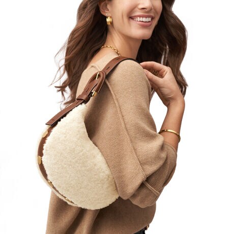 90NɐlC𔎂tHɂ̃fBe[DAV܂ςNZg^obOBtFCNVAOɏ㎿ȃU[Ńg~O{HARWELĹAThXeb`A[bgH{X^bYȂǁArvłȂ݂̃fUCR[hōʂ܂BXgbv͒̒߂\łBFossil̃U[íALeather Working GroupiLWGjʂĐӔĈÂxĂ܂BRNVFHarwell[\TCYFiPhone 14 Pro MaxSamsung Galaxy S22 Ultra܂ł̑S@TCYɑΉt@ubNANZg22.9cm x }`7.7cm x 14cm߉\ȃV_[Xgbv x 1̃fBe[Ft@Xi[|Pbg x 1̑fށF100% REPREVEĐ|GXeA: Kiy FOSSIL ɂ zFOSSILitHbVj́AnƓƑnɃCXpCAꂽEL̃CtX^CANZT[uhłB𒴂Ĉ郌U[ObYAWG[AEHb`nĂ܂BׂĂ̊ɂāAMake Time For GoodiPnjƂɓw߁AlXnЉɃ|WeBuȕω炷悤gł܂B< mF >pbP[W͎ۂ̉摜ƈقȂꍇ܂BOɂ́AAɃLY≚݂ꍇ܂B炩߂Bp̃j^[Ɩ̉eɂAۂ̏iƐFقȂČꍇ܂B[i͕ۏ؏̑ƂȂ܂̂ŁA؂ɕۊǂĂ܂悤肢܂Bi^OɋLڂĂ鉿iɂ܂āAî݂̂Ăꍇ܂BɂAiɕ\Ă鉿iƈقȂ^OtĂꍇ܂A̔i͂ɉʂɕ\ꂽiƂȂ܂B܂悤A肢\グ܂B