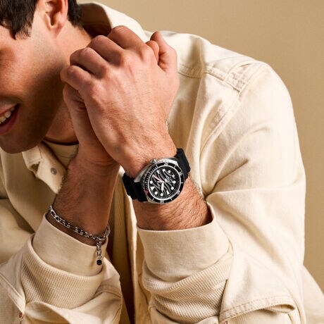 ŐVł@\Iȃ_Co[YX^C̃EHb`oB̂ubN_CAubÑVR_Co[YXgbvA20ChŁALCł̖`C[W_ȃfUC͂łBRNVFBreakerP[XTCYF42 MMOF22 MMhF 20C[ugFNH[c/OjfCg\FAiOA: Kiۏ؁F2Nԁy FOSSIL ɂ zFOSSILitHbVj́AnƓƑnɃCXpCAꂽEL̃CtX^CANZT[uhłB𒴂Ĉ郌U[ObYAWG[AEHb`nĂ܂BׂĂ̊ɂāAMake Time For GoodiPnjƂɓw߁AlXnЉɃ|WeBuȕω炷悤gł܂B<pbP[Wɂ>EvFOSSILȂł͂̃fUC͓IȃeBʂɓĂ͂܂BEeBʂ̃fUC͓͂Ă̂y݂ƂȂĂ܂BEeBʂ̊ÕfUC͉摜ƈقȂꍇ܂B< NI[ci̓drɂ >グɎvɃZbgĂdŕAmFp̃j^[drłBoבO̕ۊǊԒɂdr͏ՂĂAw_œdr؂Ăꍇ܂BȂAdr؂͕ۏ؂̑ΏۊOƂȂ܂̂ŁA炩߂B< mF >pbP[W͎ۂ̉摜ƈقȂꍇ܂BOɂ́AAɃLY≚݂ꍇ܂B炩߂Bp̃j^[Ɩ̉eɂAۂ̏iƐFقȂČꍇ܂B[i͕ۏ؏̑ƂȂ܂̂ŁA؂ɕۊǂĂ܂悤肢܂Bi^OɋLڂĂ鉿iɂ܂āAî݂̂Ăꍇ܂BɂAiɕ\Ă鉿iƈقȂ^OtĂꍇ܂A̔i͂ɉʂɕ\ꂽiƂȂ܂B܂悤A肢\グ܂B