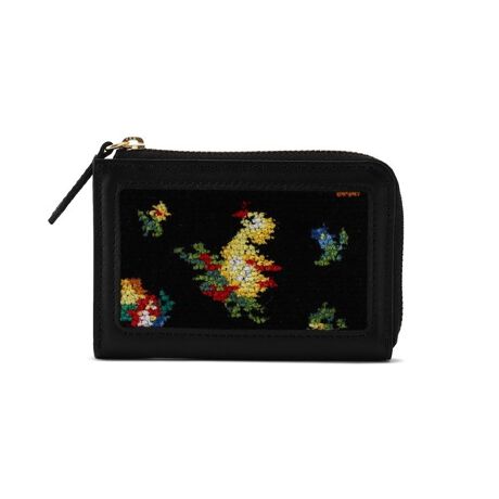 [^ԁF126824151468]vƃVj[Dgݍ킹unCWṽJ[hP[XłB߂ȃobOɂRpNgTCYɎdグ܂Bɂ͎d؂̃|Pbg܂B̃nJ`Ƒgݍ킹āAMtgɂ߂iłBkwʕlȂkJlt@Xi[ kO|PbglJ[hP[X~3iwʁjk|PbglJ[hP[X~2A|Pbg~1yPATTERN CONCEPTzHEIDIinCWj`킢炵ɖ`ĂƂɂ傤AAďȉԁEEEhCc̖ɂ鏬ȐDȂywnCWx́Â킢炵qǂɂlɂlCB͂̏íAʐ^ƕ̈ʒuقȂꍇ܂B̔zuɂĂ̂ẃA邱Ƃł܂B