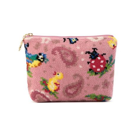 [^ԁF1J0725127015]VvȂ肪g₷wnCWyCY[x̏M^|[`łBוobO̒łAĈ炵ڂ܂BɃI[v|PbĝŁApi𕪂Ď[\Bprg̔NȂF́AMtgɂ߂łBkwʕlkJlt@Xi[k|PbglI[v|Pbg~1iwʗjyPATTERN CONCEPTzHEIDI PAISLEYinCWyCY[j`킢炵ăGKg`ĂƂɂ傤AAďȉԁEEEhCc̖ɂ鏬ȐDȂywnCWx́Â킢炵Ԃ񂩂l܂őlCBnCW̓2025́AwnCWx̃`[tɃyCY[gݍ킹AȂ₩ŉ؂₩ȃfUCB킢炵ɃGKgȕ͋CASx܂B͂̏íAʐ^ƕ̈ʒuقȂꍇ܂B̔zuɂĂ̂ẃA邱Ƃł܂B