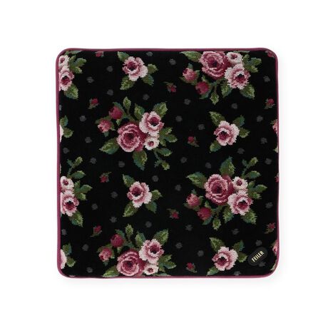 [^ԁF1H9125217385]N₩ȃOf[VW߂w}CWGbgx̃WFV[g(^)łBx[XJ[ɃubN̗pAô݂݂悤Ȕ͓IB^ȂNbVƏՌ̋z͂˔Ă܂BԂ̃fXN[NԂ̉^]AԂ̑̕T|[gɂ􂵂܂ByPATTERN CONCEPTzMY JULIETi}CWGbgj`鉳`~Iւ̐^̈AÂOỏԂɗႦWGbgBp炢Ő܂jsÑOf[VŁBāA̖j`܂̎𒩘Î悤ɎU΂߂āB݂݂̏A}eBbNɁB͂̏íAʐ^ƕ̈ʒuقȂꍇ܂B̔zuɂĂ̂ẃA邱Ƃł܂B