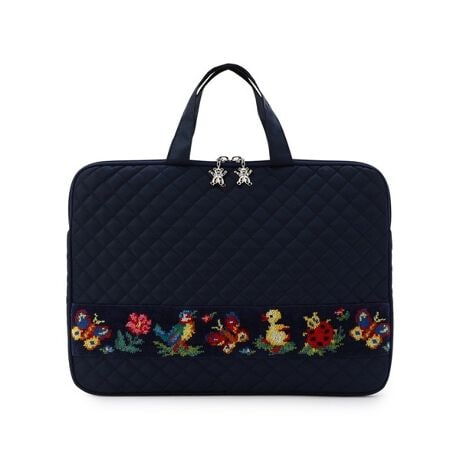 [^ԁF126825127043]dX^CɂX}[gɓށwnCWx̃u[tP[XłBLeBOnx[Xɂ邱ƂŁAl̂킢ĂfUCɁBOɎ[Xy[X̂ŁA}EXCzȂǂ̎Ӌ@ꏏɎ^тł܂BJ̓_ut@Xi[dlŉו̏oX[YB̒ʋ΂o̎ɂAЂ߂ACełBkwʕlȂkJlt@Xi[kO|PbglI[v|Pbg~1iXibv{^tjiwʁjk|PbglI[v|Pbg~2iOʗjyPATTERN CONCEPTzHEIDIinCWj`킢炵ɖ`ĂƂɂ傤AAďȉԁEEEhCc̖ɂ鏬ȐDȂywnCWx́Â킢炵qǂɂlɂlCB